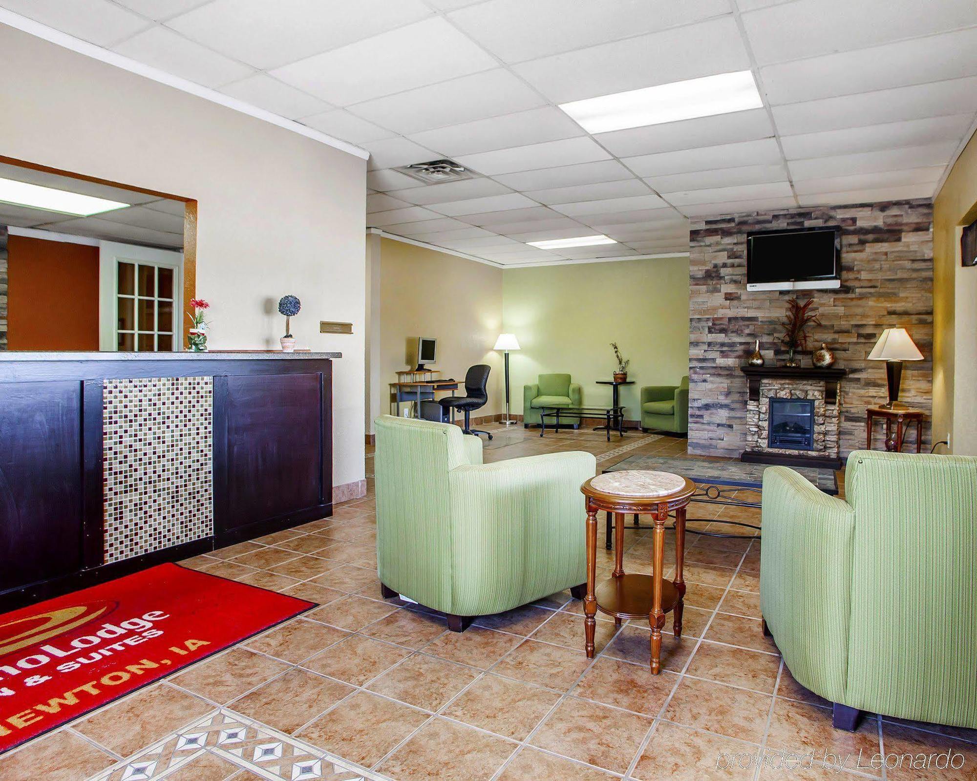 Econo Lodge Inn&Suites Newton Esterno foto